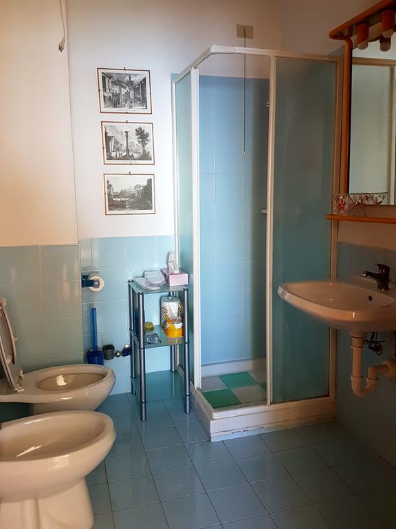 Casa Di Ludovica Lägenhet Manerba del Garda Exteriör bild