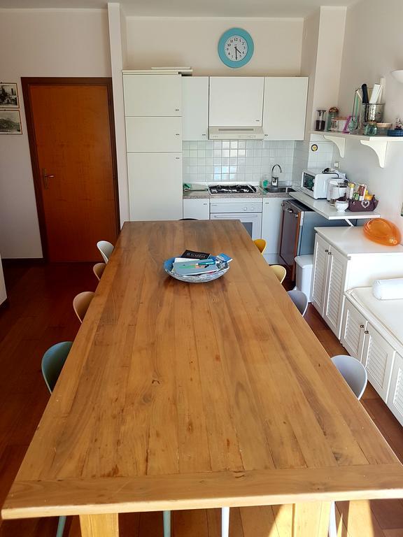 Casa Di Ludovica Lägenhet Manerba del Garda Exteriör bild